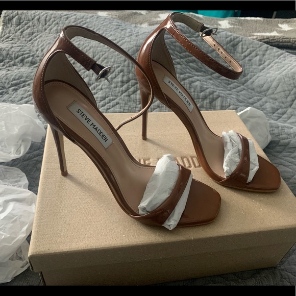 Steve Madden Brown Heels - Picture 3 of 6